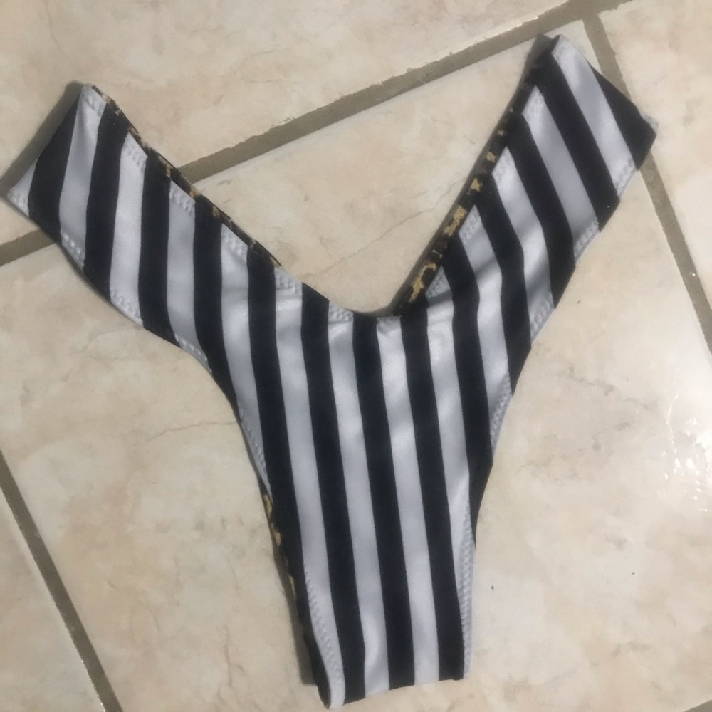 New savage swim Sasha